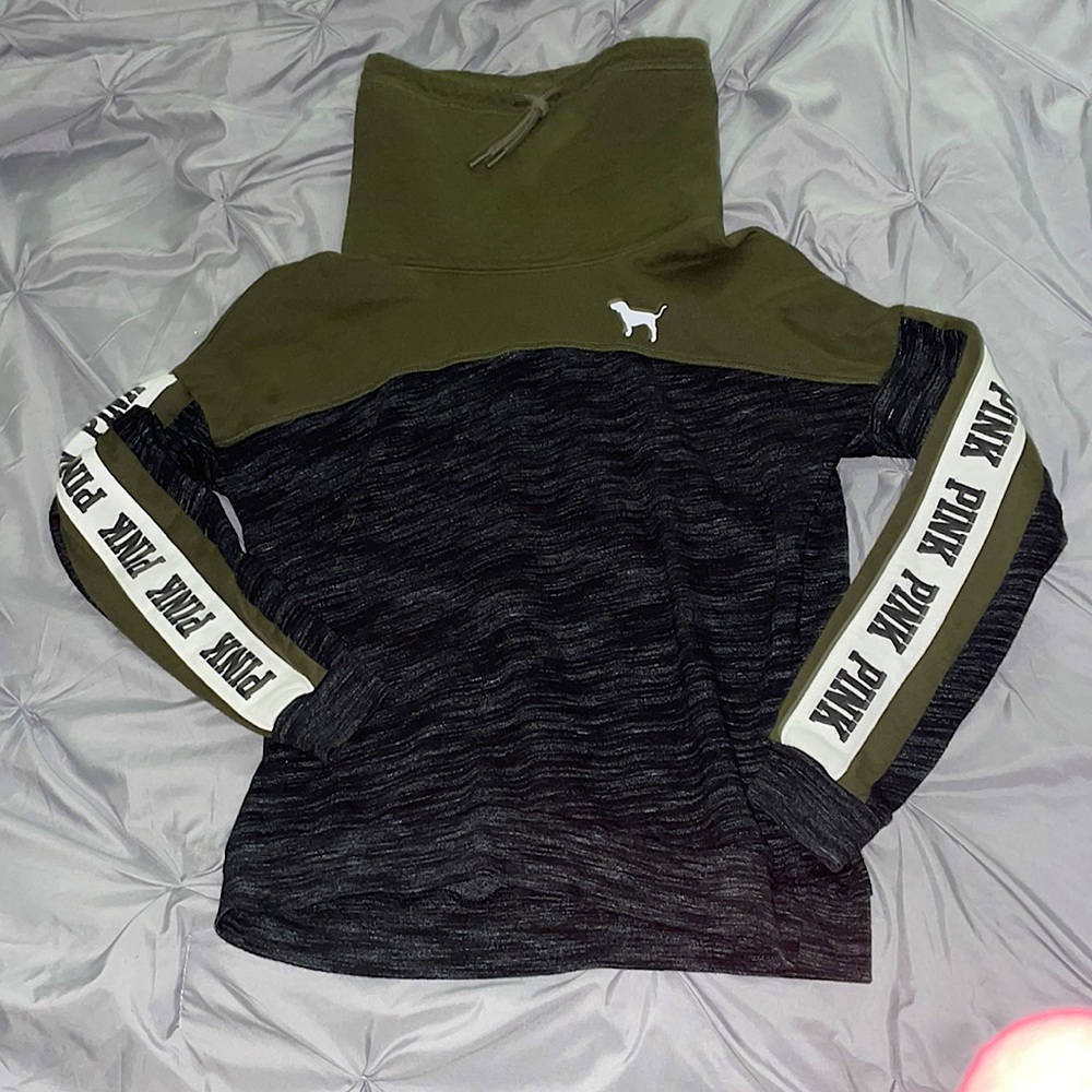 PINK sweat shirt